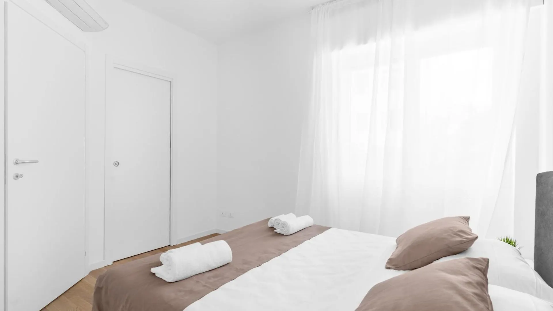 Mi Casa - Appartamento In Ponte Nuovo Milan