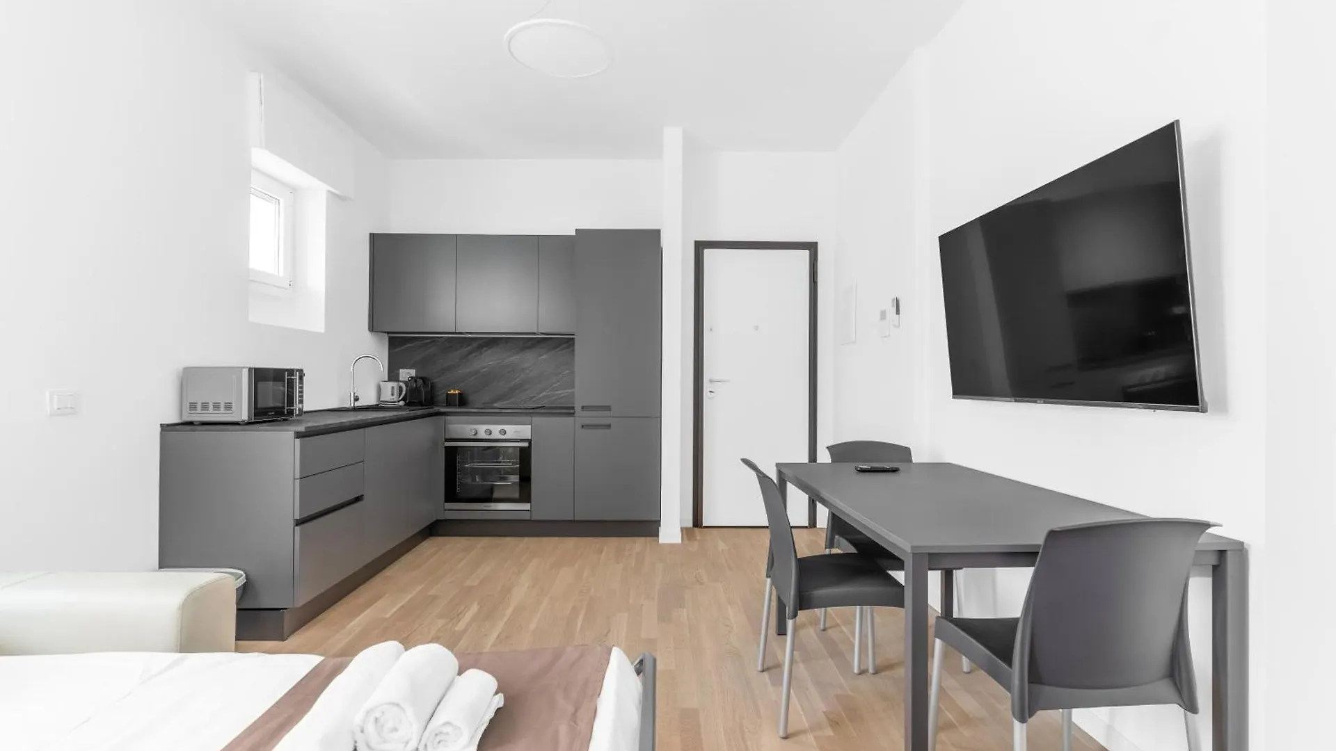 Mi Casa - Appartamento In Ponte Nuovo Milan Italy