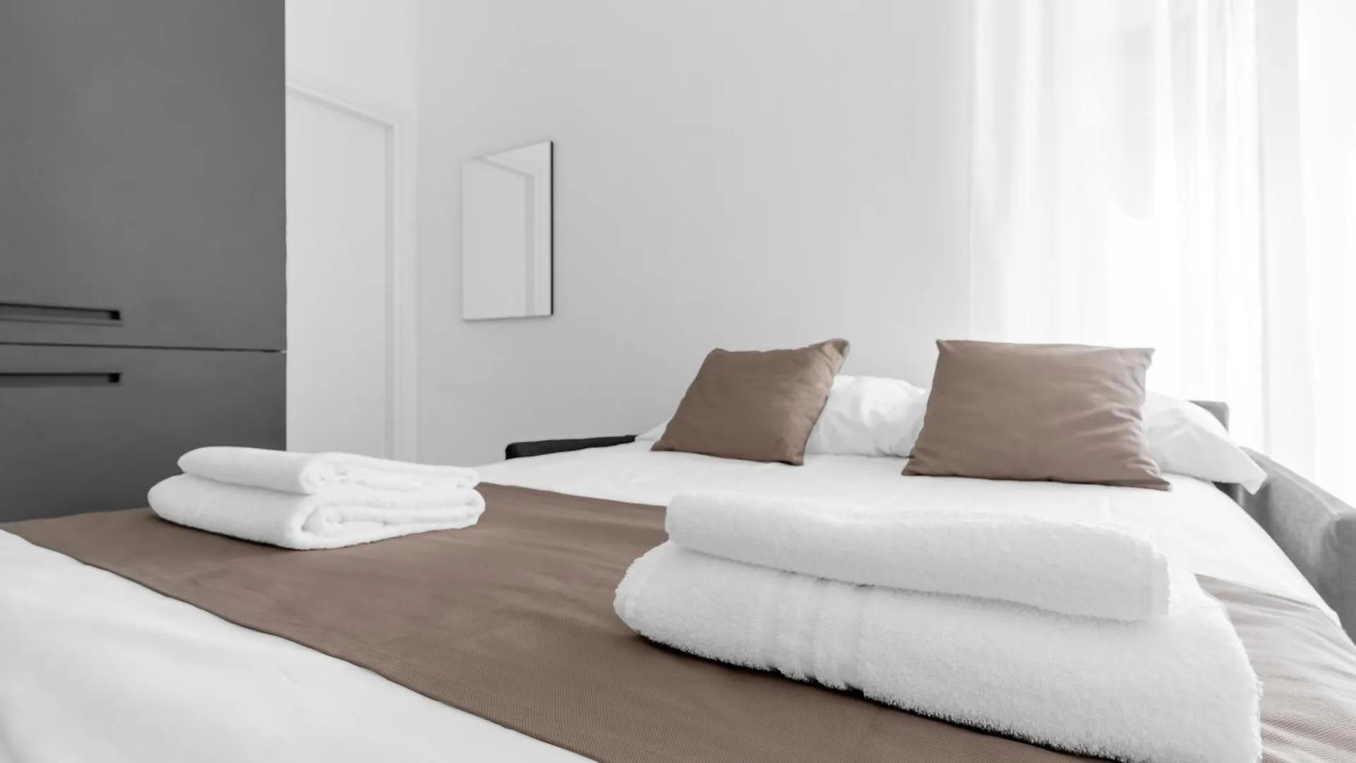 Mi Casa - Appartamento In Ponte Nuovo Milan
